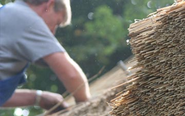 professional Coynach thatchers